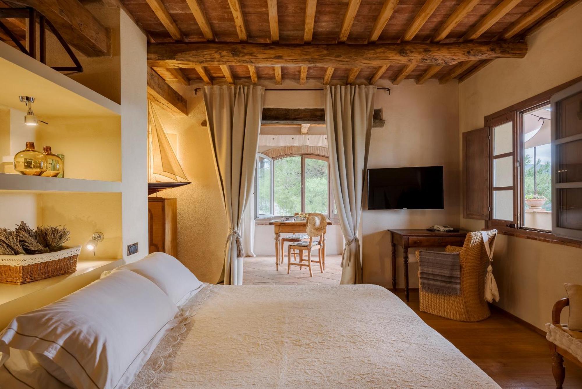 Bauernhof Boutique Hotel Poggio Ai Santi - Adults Only San Vincenzo