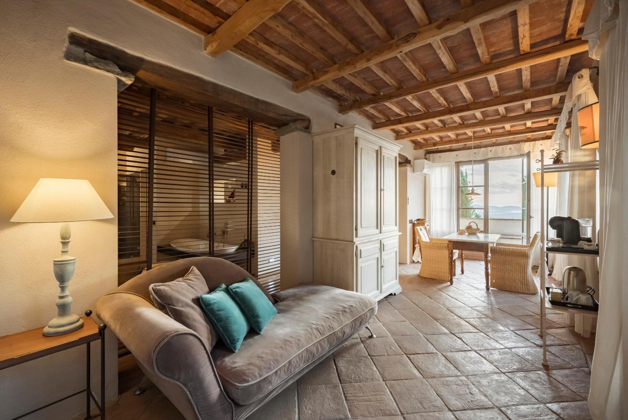 Boutique Hotel Poggio Ai Santi - Adults Only Bauernhof